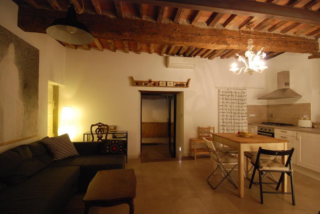 S. Agostino Fronte Mura Lucca Luaran gambar