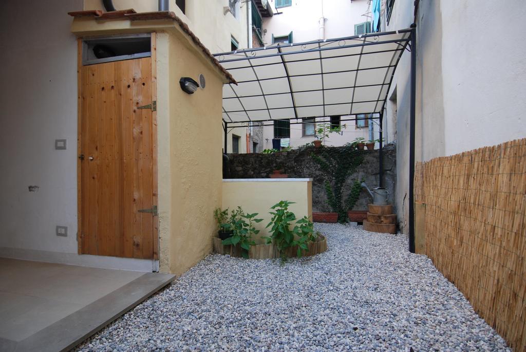 S. Agostino Fronte Mura Lucca Luaran gambar